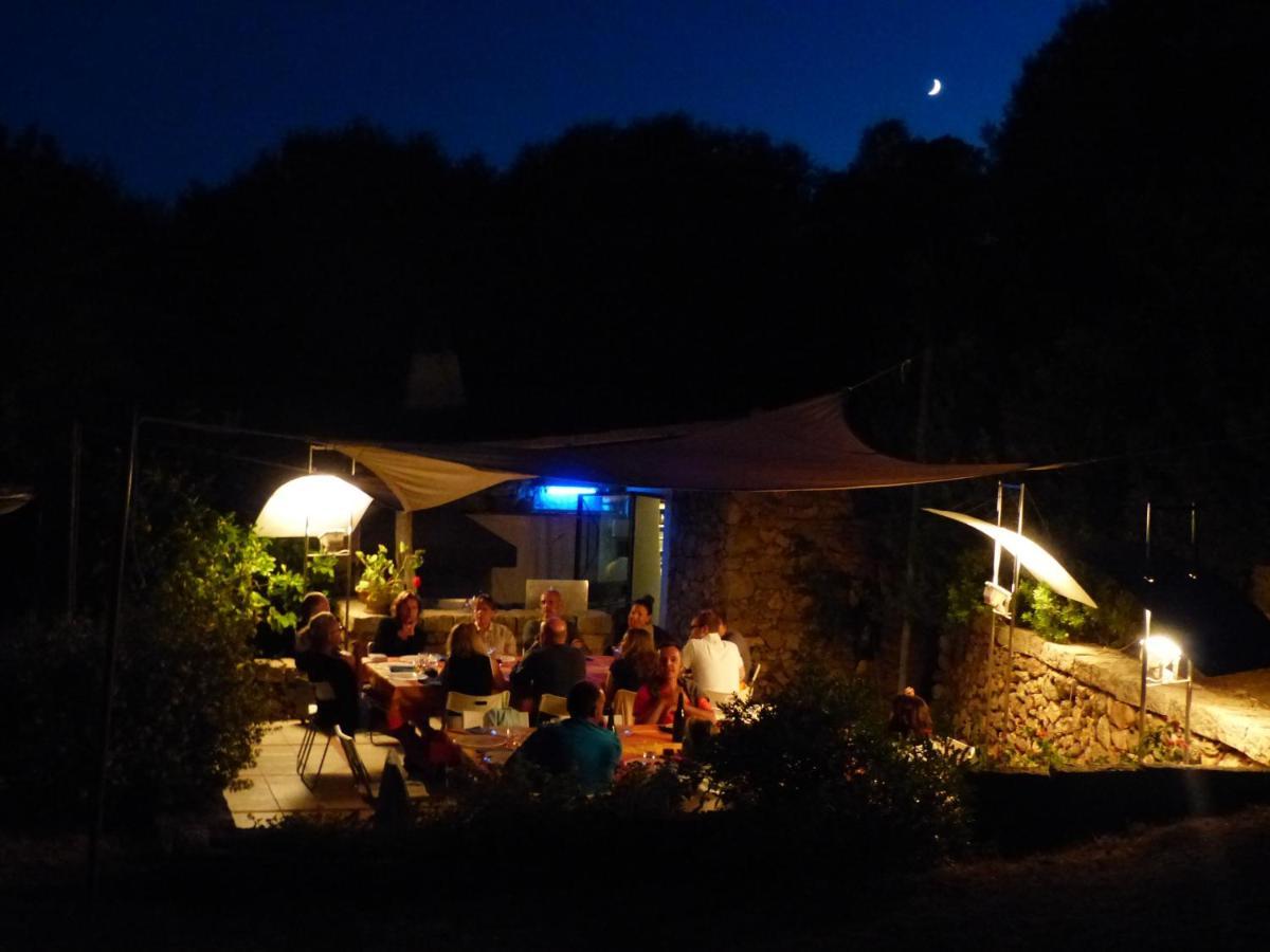 Villa Li Pireddi à Aglientu Extérieur photo