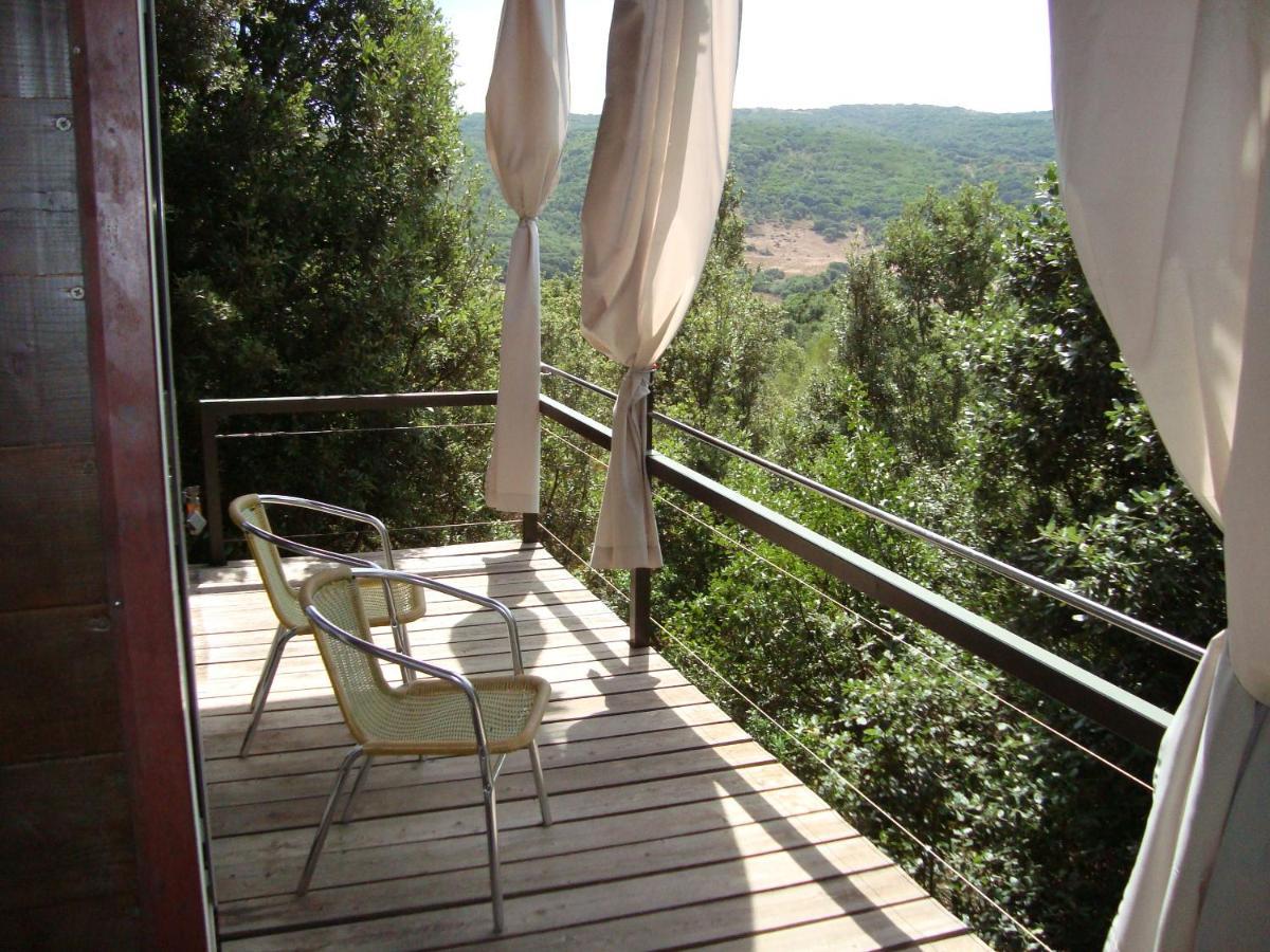 Villa Li Pireddi à Aglientu Extérieur photo