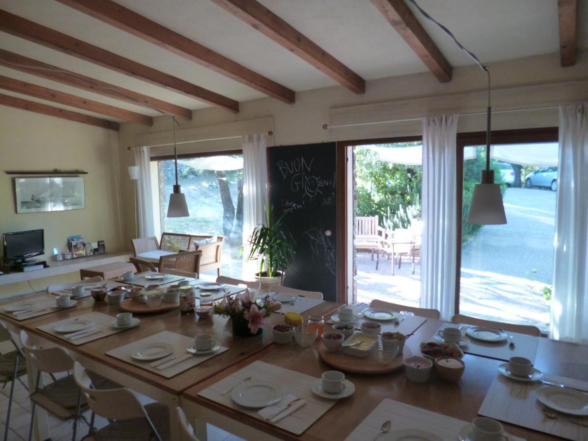 Villa Li Pireddi à Aglientu Extérieur photo